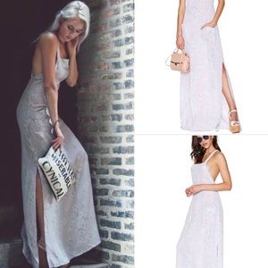 Flynn Skye Floral Maxi Dress w/ Pockets